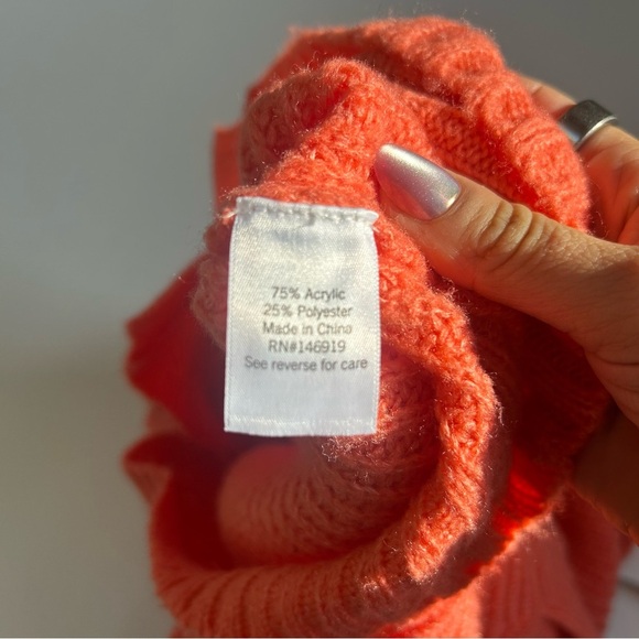 Nine West Salmon Colored Sweater with Cut Out Details size S - Picture 12 of 13